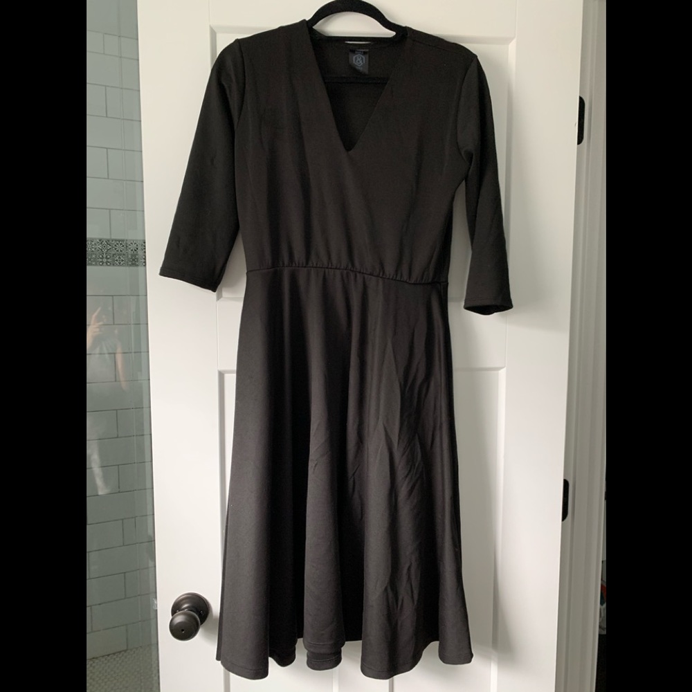 Agnes & Dora Curie dress.